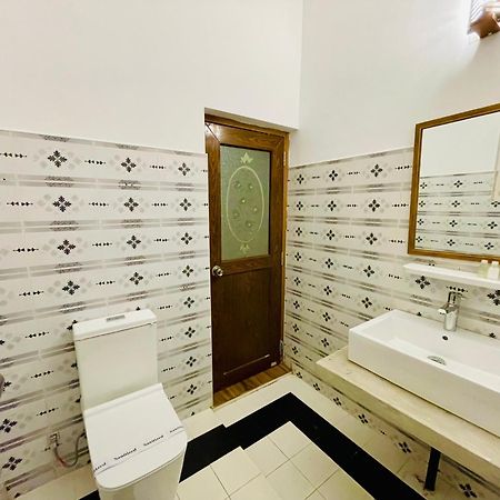 Ayur Ayur White Sail Villa Dalupotha エクステリア 写真