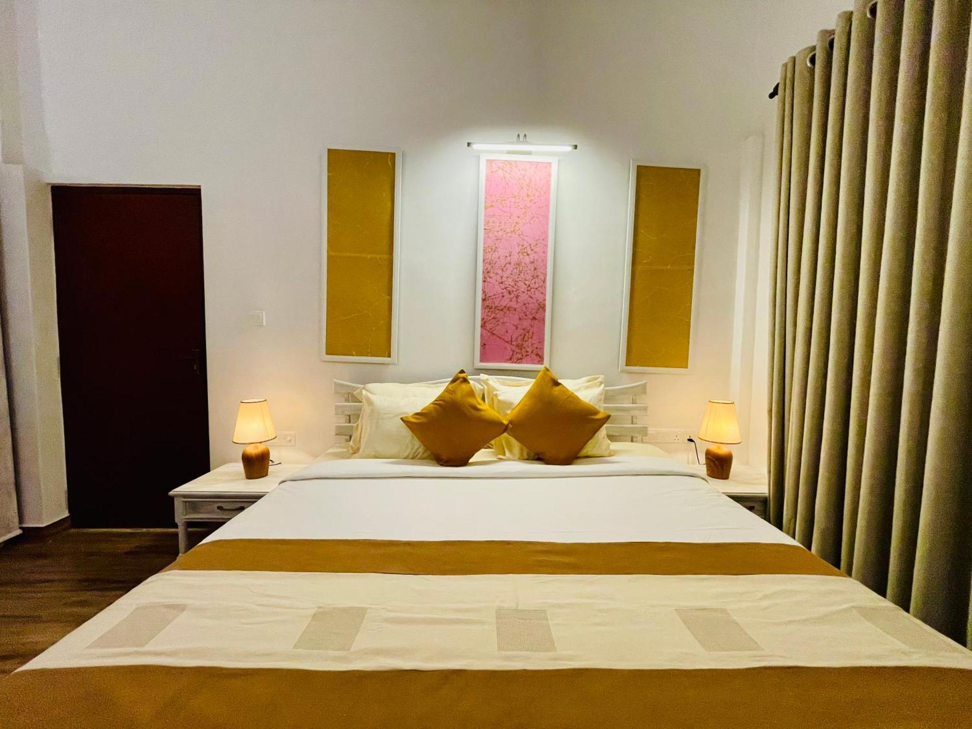 Ayur Ayur White Sail Villa Dalupotha エクステリア 写真