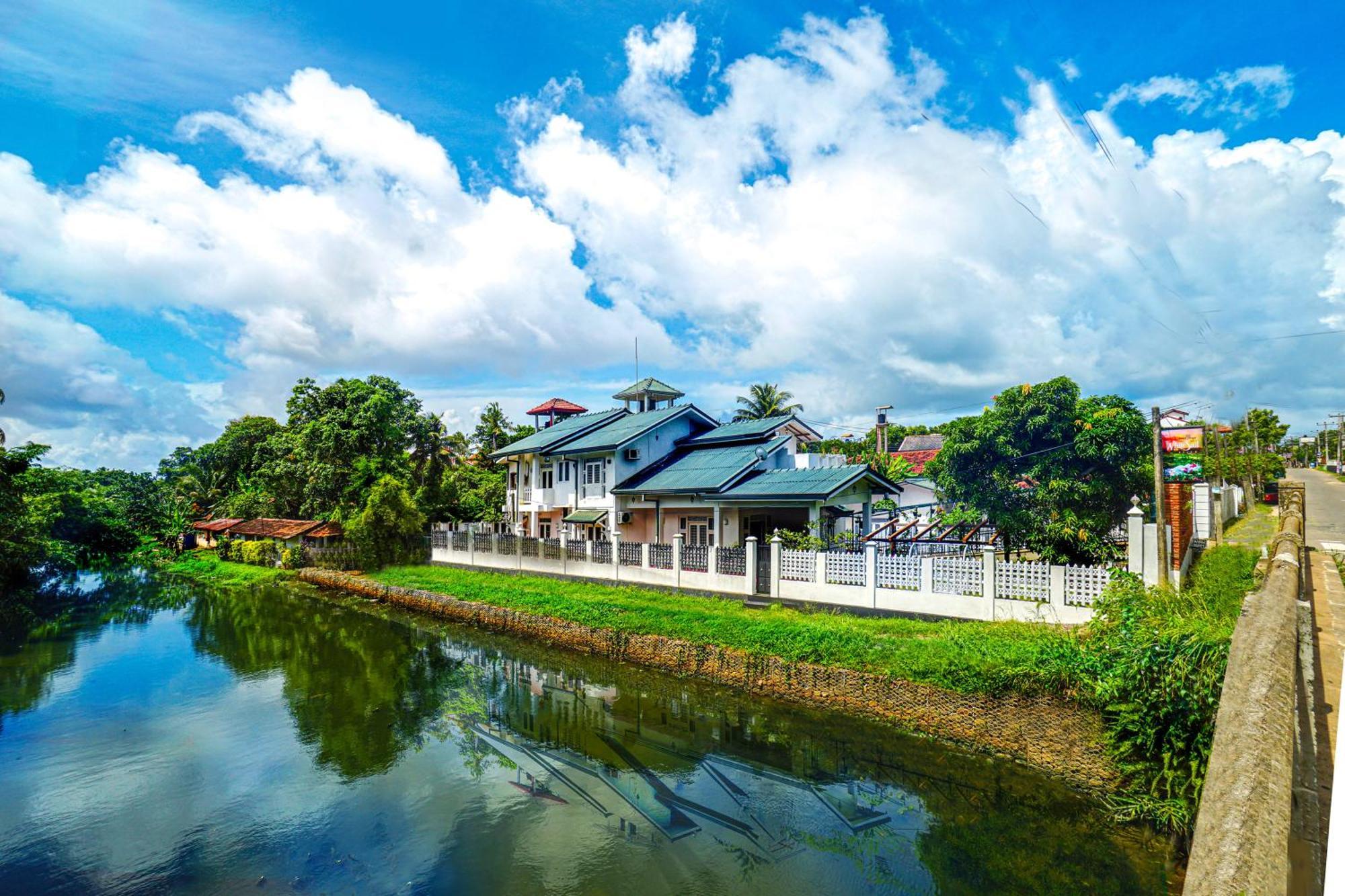 Ayur Ayur White Sail Villa Dalupotha エクステリア 写真
