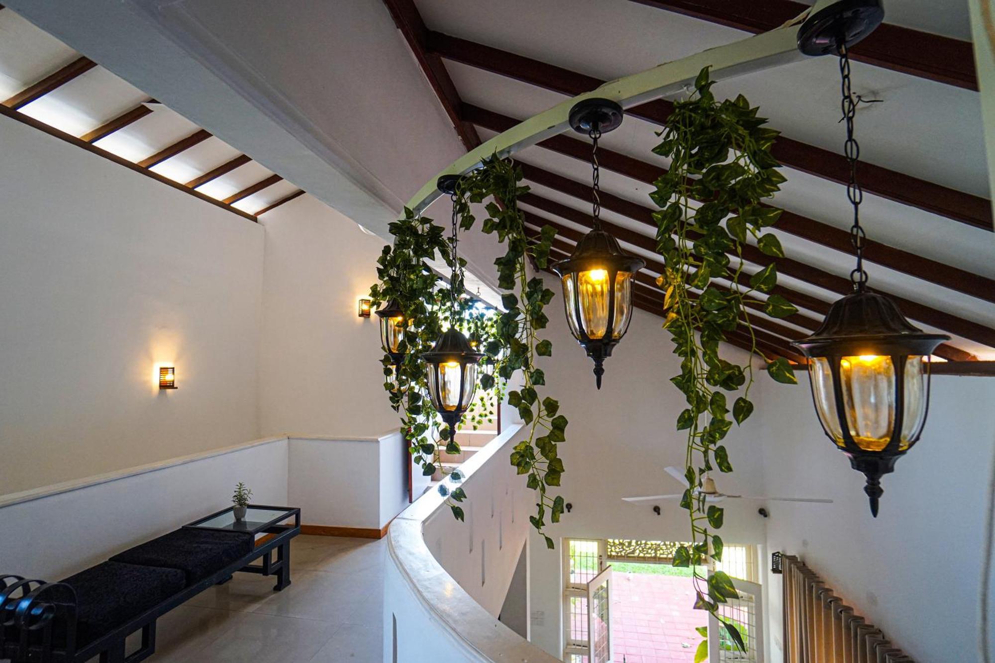 Ayur Ayur White Sail Villa Dalupotha エクステリア 写真